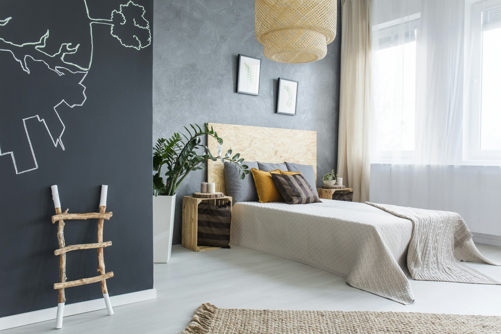 New bedroom with chalkboard